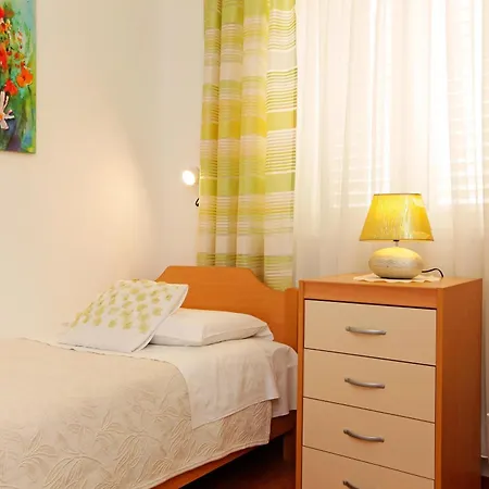 Apartment Sunshine Apartment Doda Vela Luka