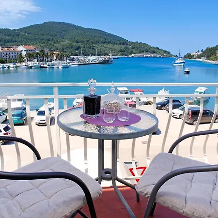Sunshine Apartment Doda * Vela Luka