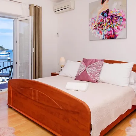 Apartment Sunshine Apartment Doda